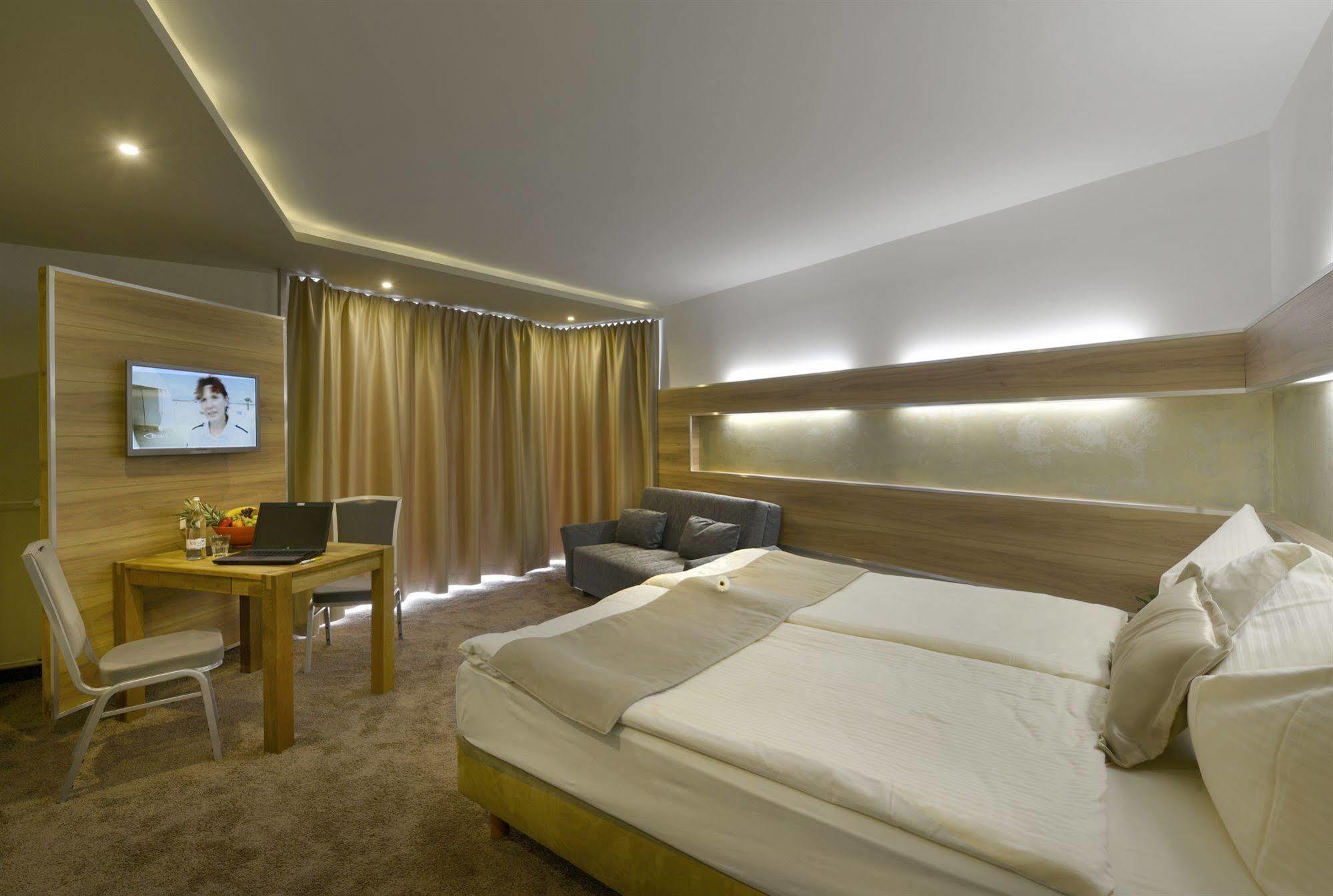 Petul Apart Hotel City Premium Эссен Экстерьер фото